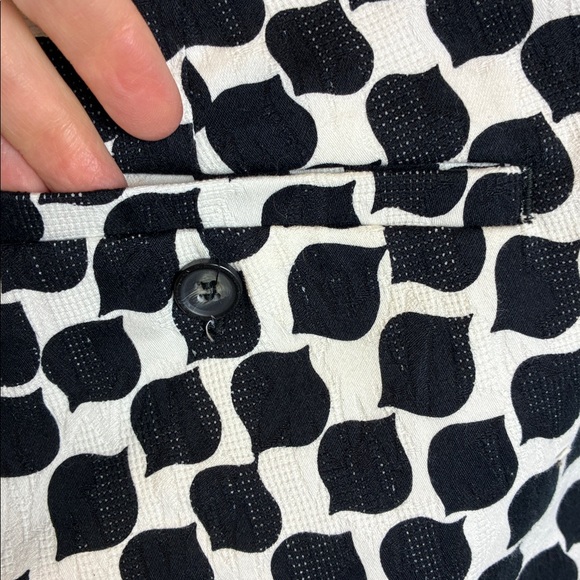 Mr Turk Shorts Black & White Mod Geometric Pattern 32” 6” Inseam Resort Preppy - Picture 11 of 15